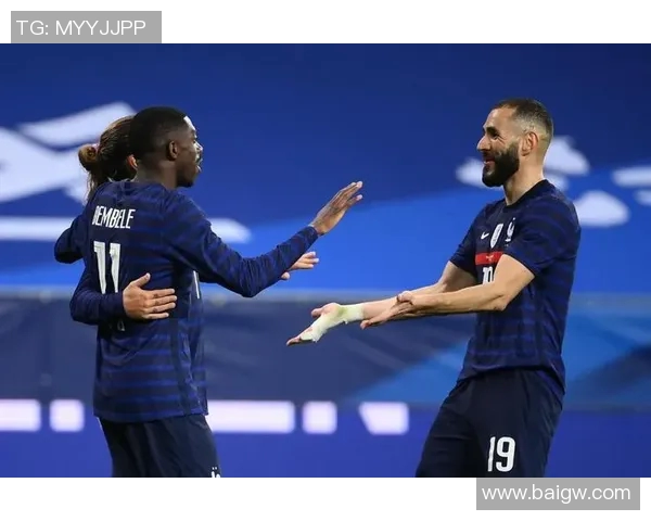 桑托与米竞技激战正酣谁能在这场对决中笑到最后