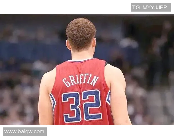 米卡尔布里奇斯:从新星崛起到NBA全能球员的成长之路 米卡尔布里奇斯:从新星崛起到NBA全能球员的成长之路