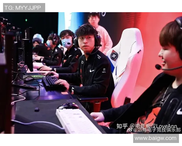 高校联赛最新积分榜TES战队以63分稳居第一名 高校联赛最新积分榜TES战队以63分稳居第一名