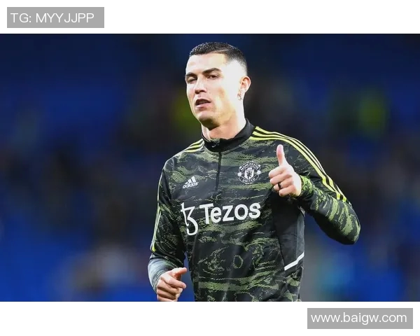 元老赛激情对决巴萨与曼联重温经典时刻再续辉煌传奇